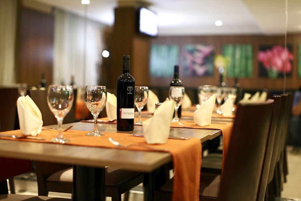 Wyndham Garden Panamá Restaurace fotografie